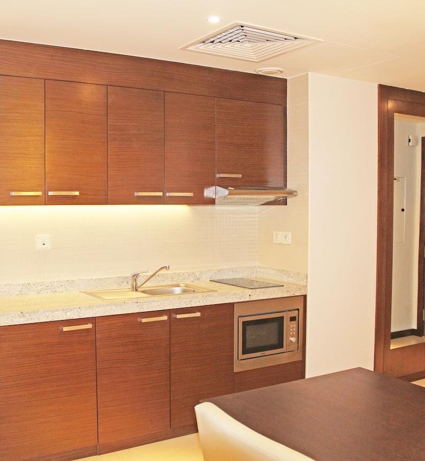 Hyatt Place Dubai Al Rigga Residences Стая снимка
